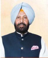 ਇੱਕ ਪਾਸੇ ਪ੍ਰਾਈਵੇਟ ਸਕੂਲਾਂ ਦੇ ਵਾਧੇ ਨੂੰ ਰੋਕਣ ਦੀਆਂ ਗੱਲਾਂ, ਦੂਜੇ ਪਾਸੇ ਮੈਡੀਕਲ ਸਿੱਖਿਆ ਨੂੰ ਮਹਿੰਗਾ ਕਰਕੇ ਸਰਕਾਰੀ ਨੀਤੀ ਦਾ ਦੋਗਲਾਪਣ ਬੇਨਕਾਬ